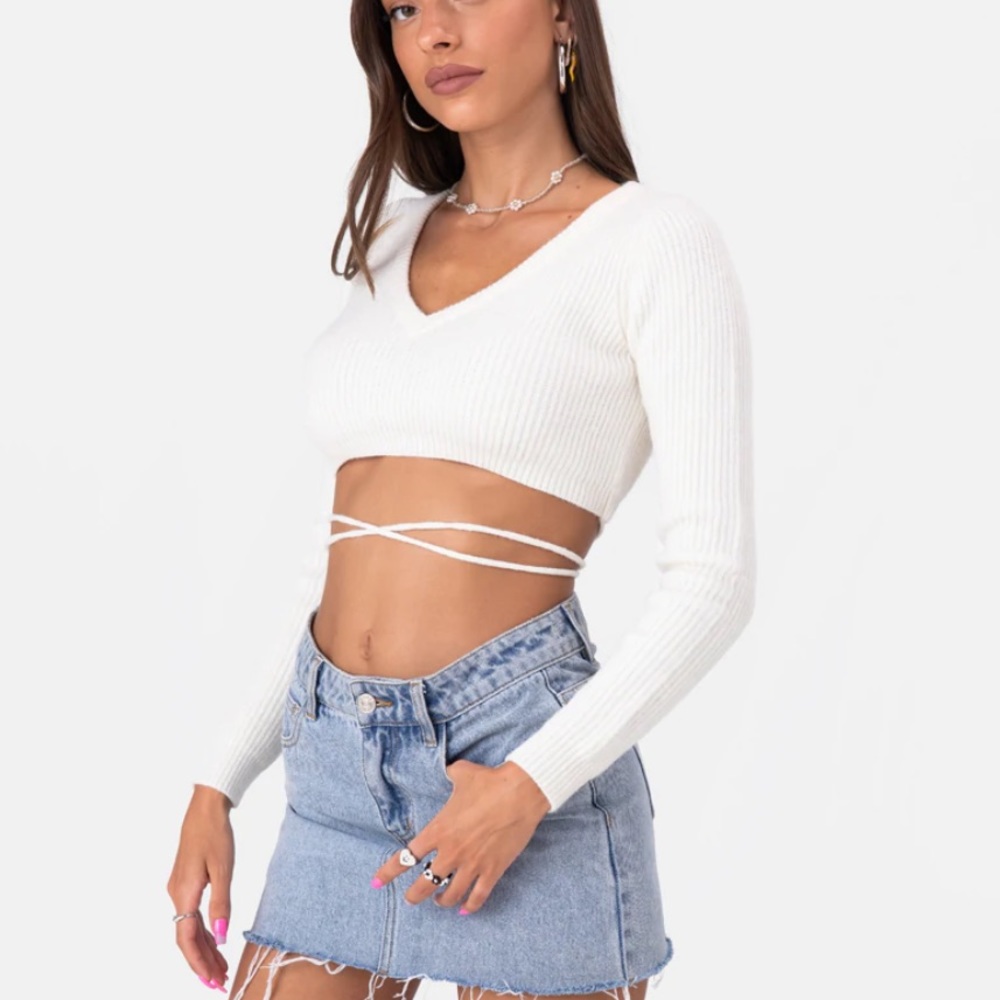 NWT Tie-Strings Knitted Cropped Sweater